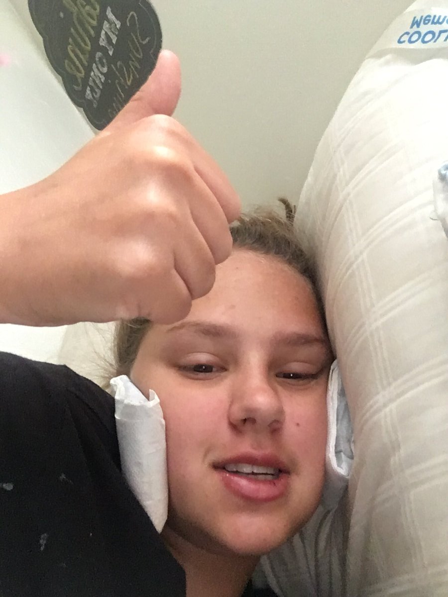 megcf20's tweet photo. sooo i said for every donation made to my page i’d post embarrassing photos! thank you meghan ($15), jackson ($5),ari ($5) and brayden ($5)!! https://t.co/i6T6yrvDDV