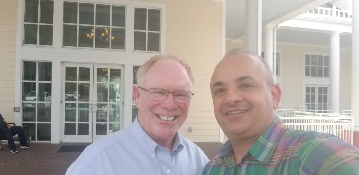 I went to vote and guess who I ran into, our Lake Mary Mayor 😊. Make sure you go vote before 7pm.