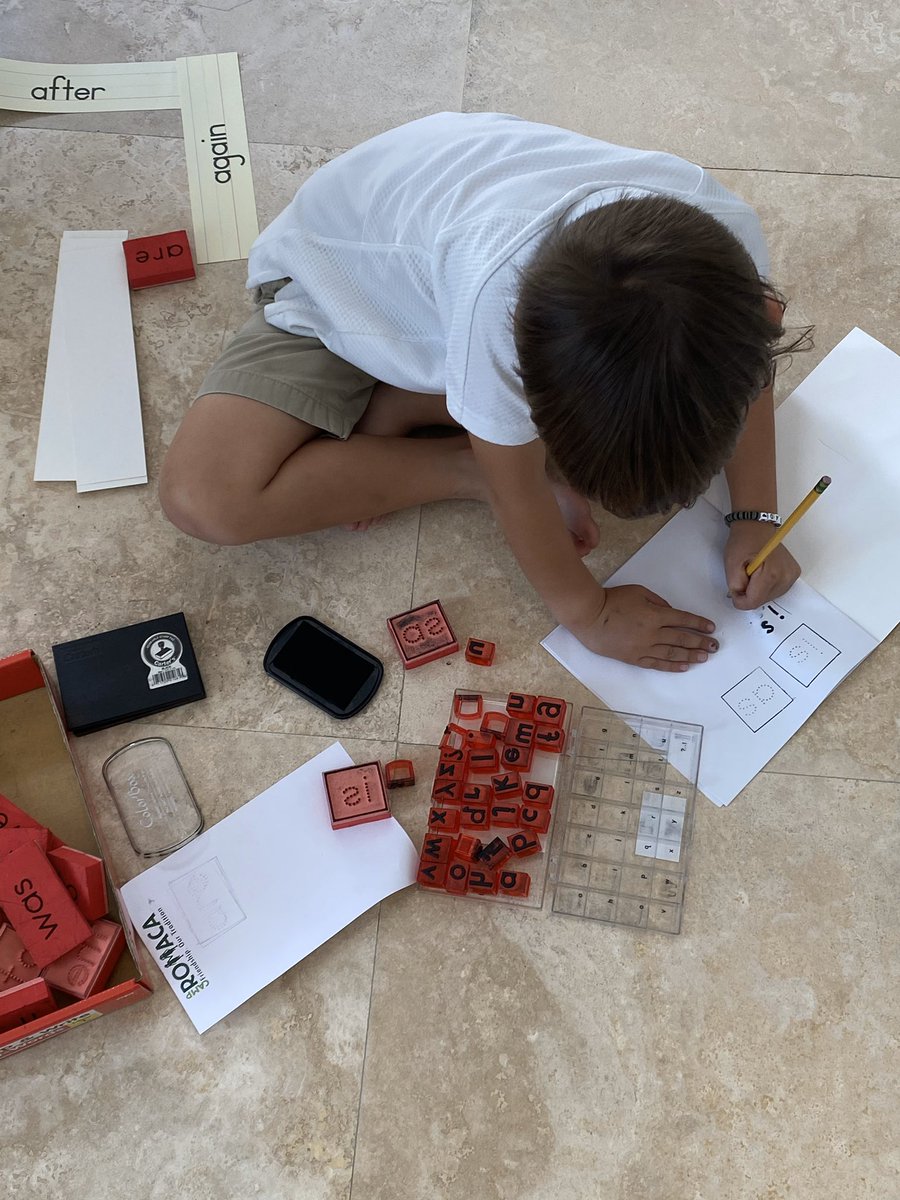 PineCrestLower's tweet photo. #PCPreK #PCAdaptability to #distancelearning has been truly amazing! These tiny learners won’t let social distancing stop their learning train. 🚂 #PC2033 https://t.co/Rto6pzoWRI