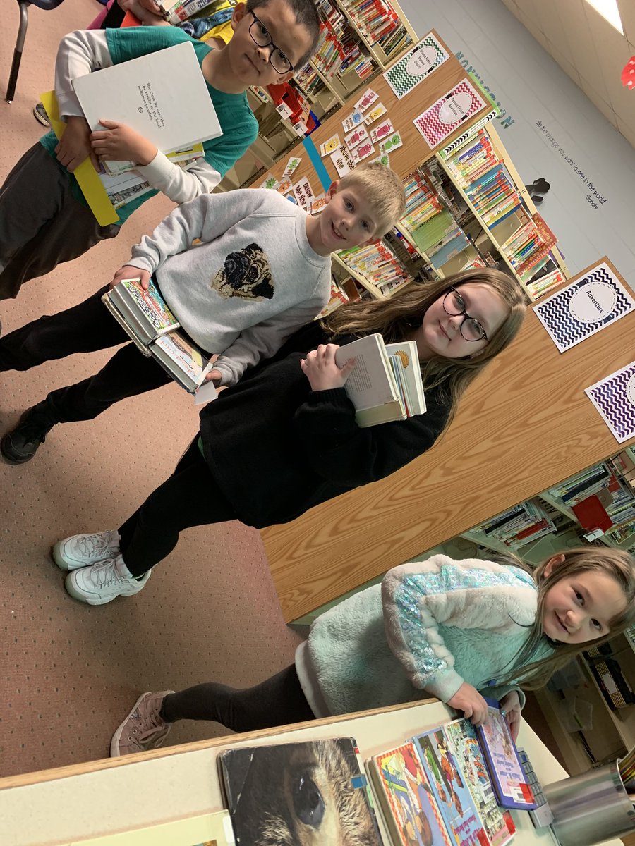 Heading home with lots of new books! Enjoy your reading!!  <a href="/FoxElementary/">Fox Elementary</a>