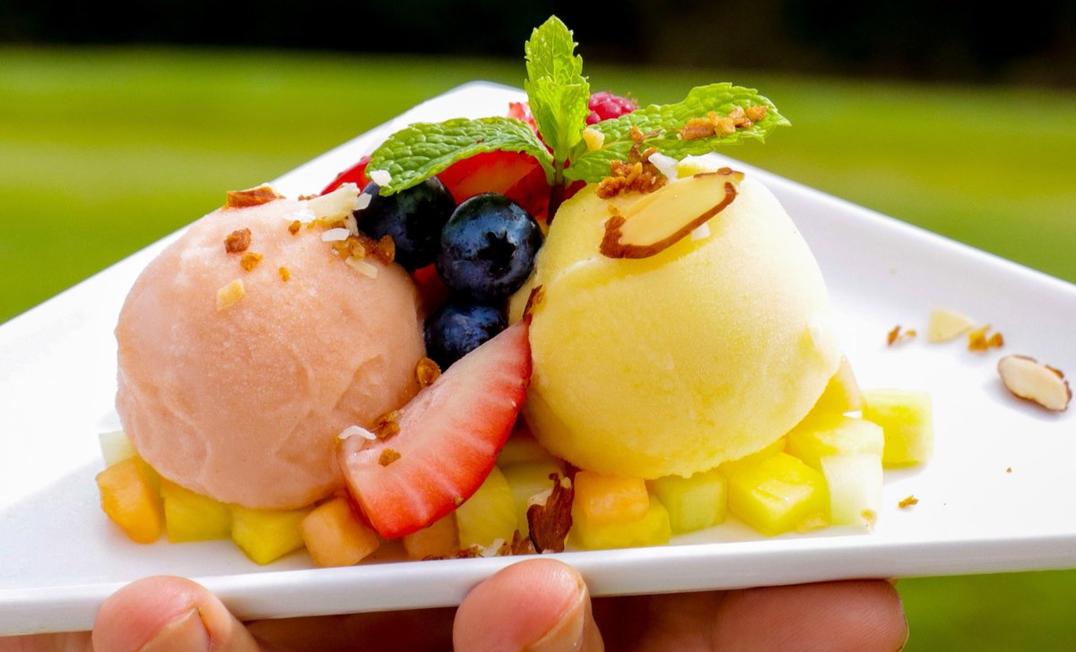 Enjoy a Localicious meal at Plumeria Beach House in the <a href="/KahalaResort/">The Kahala Resort</a>! Try the 3 course set menu. Which includes Kula Green Salad, Steamed Island Catch, and Tropical Fruit Sorbet! #localicioushi #ilovelocalicious <a href="/hiagfdn/">Hawaii Ag Foundation</a>