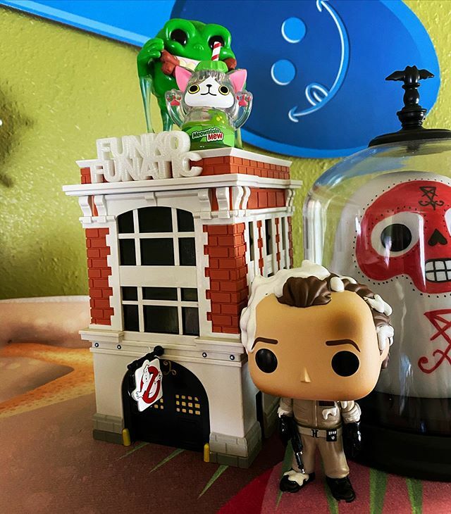 funko pop ghostbusters firehouse