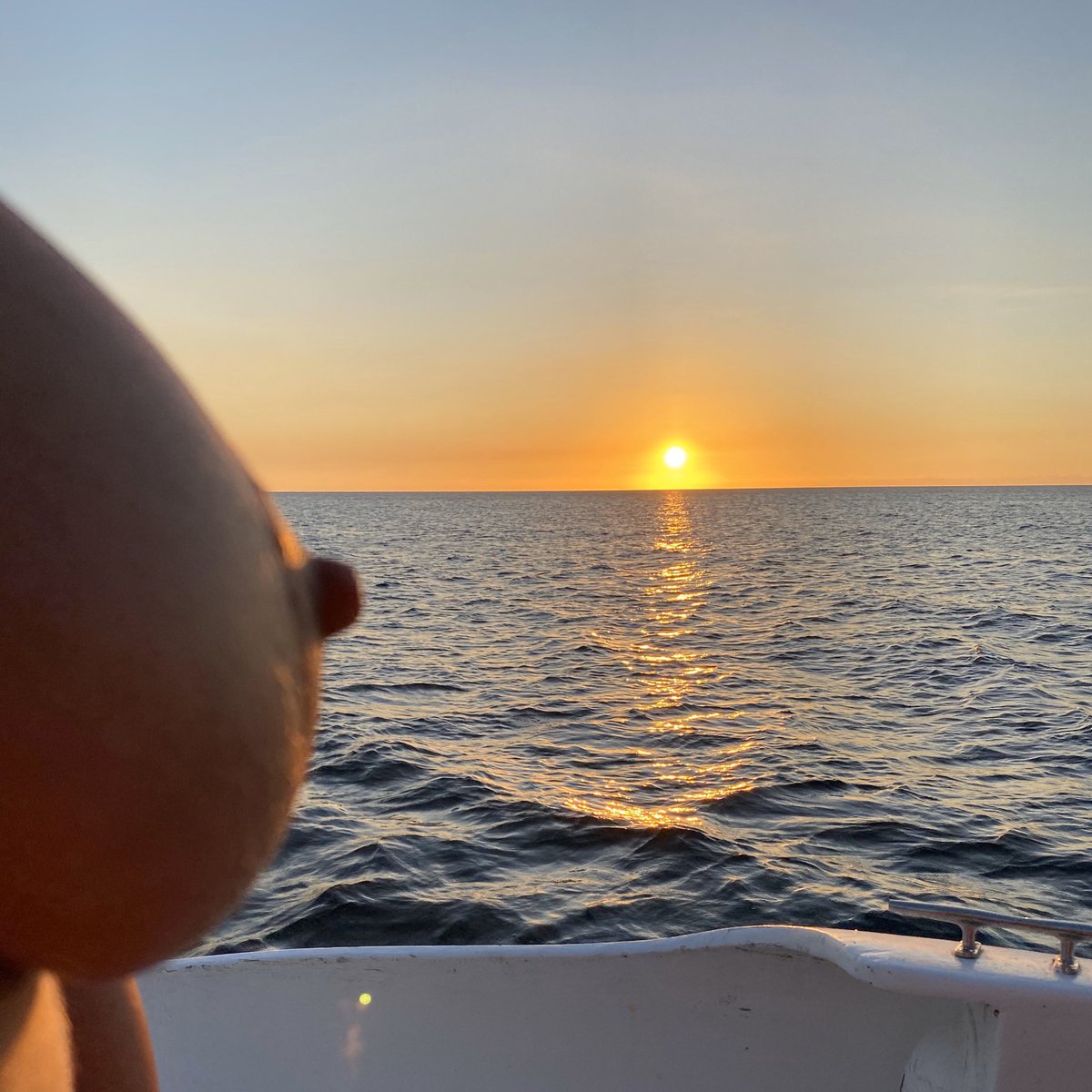 SouthsideNiki's tweet photo. Cabin fever is setting in...oh how I long to go back to this day ๐ฅฐ๐ฏ๐ฒ #HedoTrip2020 #SunsetCatamaran #Framily #NGOT #HappyTittyTuesday https://t.co/OK5Da0zB3l