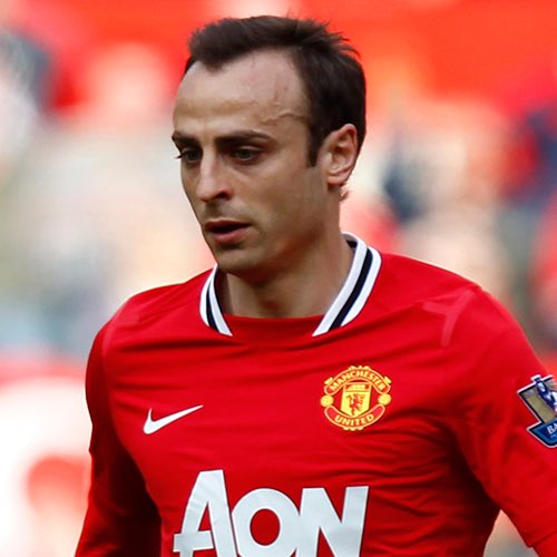 sarahmufc93's tweet image. DIMITAR BERBATOV

Literally the most un United striker to ever play for United. His ball control was and still is illegal in at least 20 countries. Key highlights: 5 goals against Blackburn, his 20+ goalscoring season and playing centre back at Leeds away. God bless.