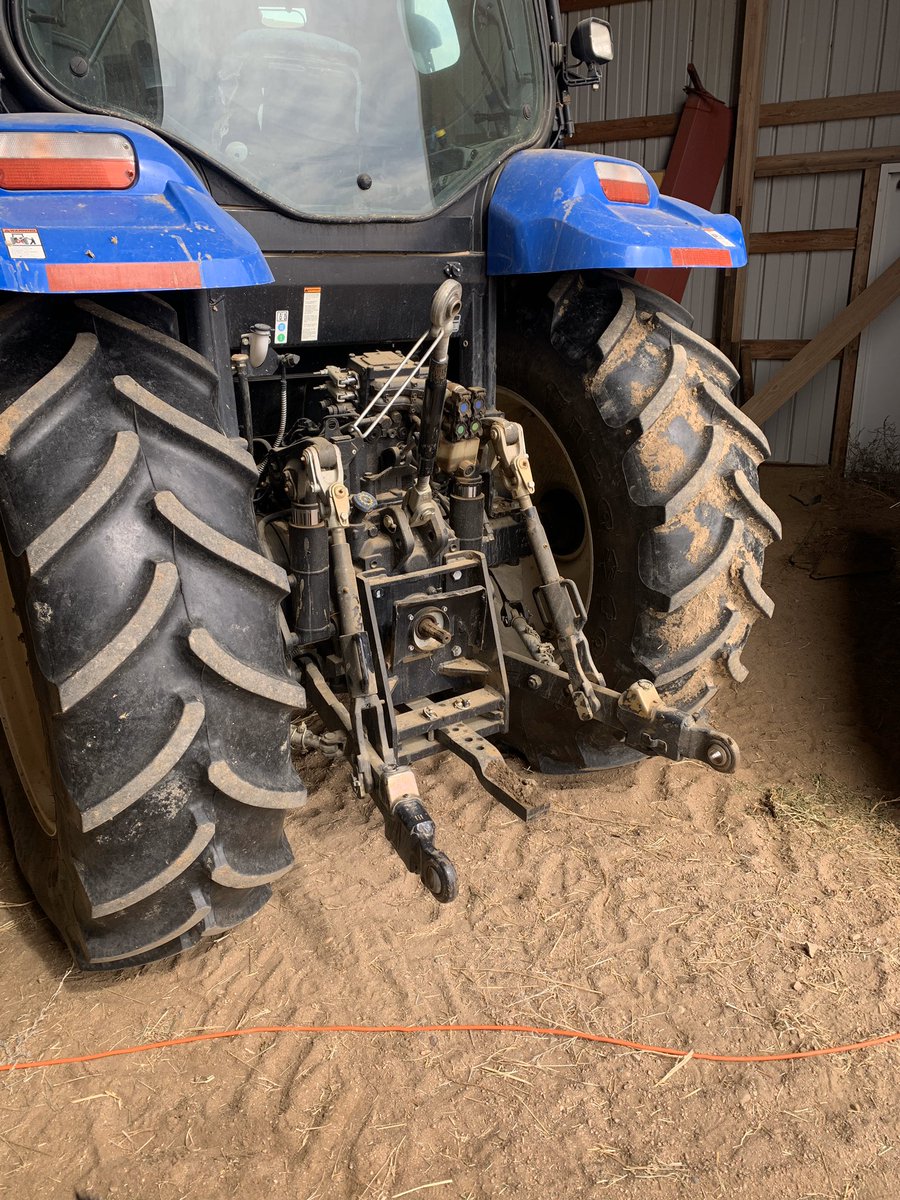 teslan123's tweet photo. I have taken the blade off of this tractor. Later today I will hook up a grain drill (planter). Guaranteeing snow on Thursday and Friday. #coloradoweather #snowontheway https://t.co/eVPxSLVGSz