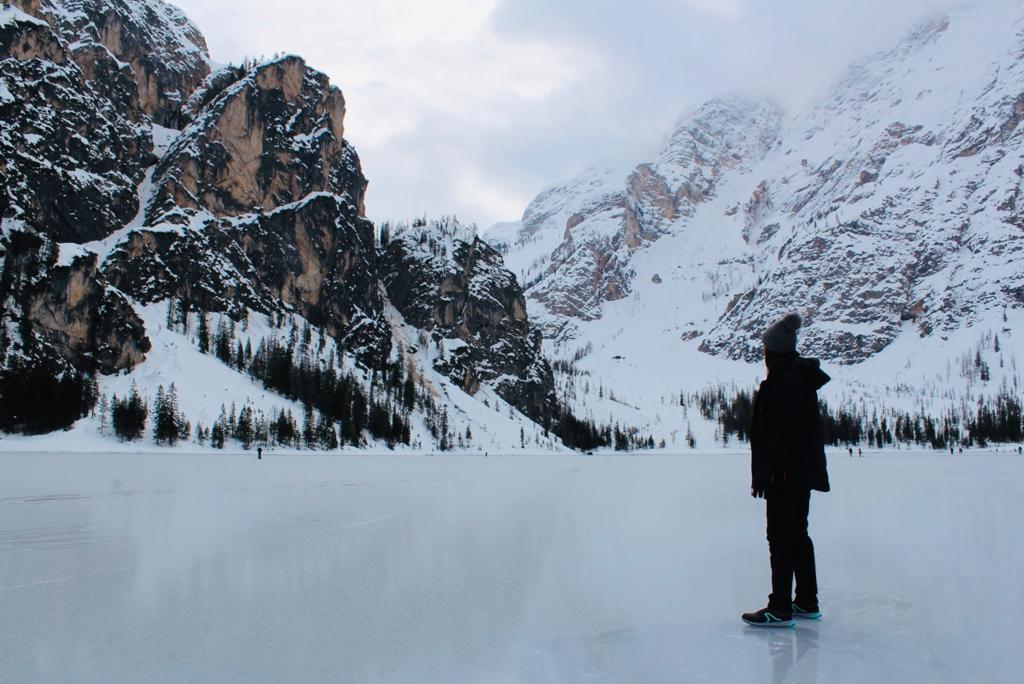EnriqueRG90's tweet photo. @MiguelMorenatti Lago di Braies 🇮🇹 https://t.co/0Xl7cHjYk5