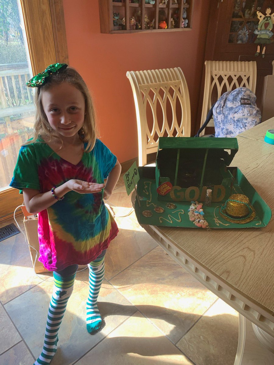 mrstashamartin's tweet photo. Aleah, is getting her STEM on! If I was a leprechaun, I’d definitely fall for that trap! Great job, girl ! 💚💚 Happy St. Patrick’s Day ! #houseofcourage #beaworker @BriarwoodES https://t.co/nZ9ZLoI1Ca