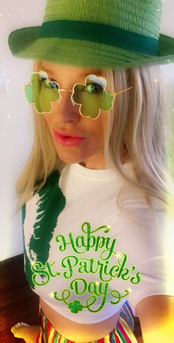 Happy Saint Patrick&rsquo;s Day!! How are you celebrating? Keep up with my shenanigans @ onlyfans/sydneyhailxxx<a href="/tag/cheers"class="tags"><span>#cheers</span></a>