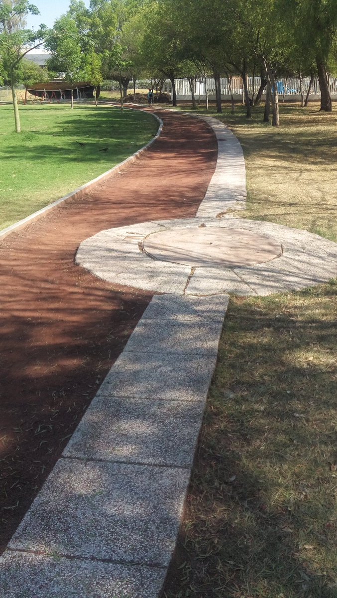 Moritz AG tweet media