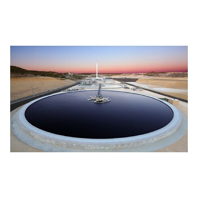 FindingInfinity's tweet image. Perth refills its drinking water aquifer with treated waste water
• Water is stored and naturally filtered until it is needed
• Greatly improves water security as it does not rely on rainfall
• The groundwater replenishment scheme currently supplies … ift.tt/2wgPYVh