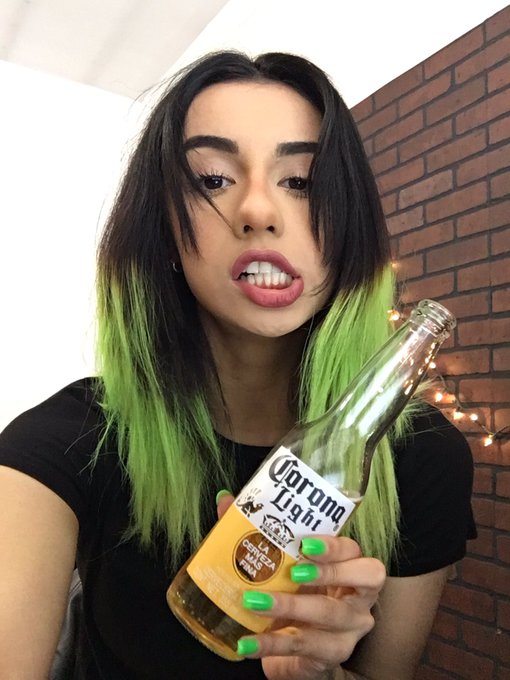 Watch Mars Aguirre's leaked NSFW photo on TwXstars