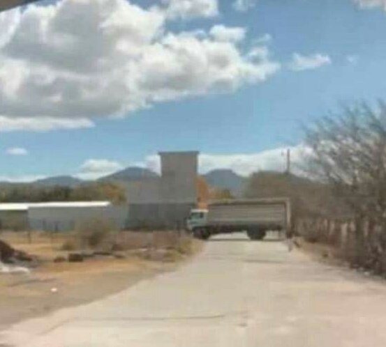 Amigos, he decidido cerrar la entrada a la ciudad de Ipala. Cines, centros comerciales y estadios quedan completamente cerrados desde el día de hoy. Nadie entra, nadie sale.