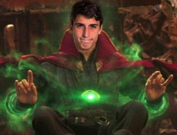 Casimiro's tweet photo. Perdoe, ó Mago @felipeprior...
Se por algum segundo duvidei de ti
Obrigado por indicar o caminho.
Vamos em frente! https://t.co/OxbBTTXzxJ