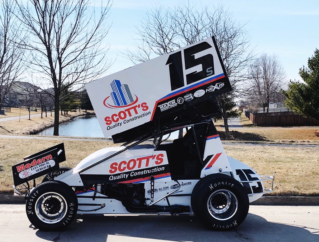 CBRacing15's tweet photo. The Hot Rods are all ready to go! Can’t wait to get the 2020 season started! 😈 https://t.co/Wzos4HDEpc