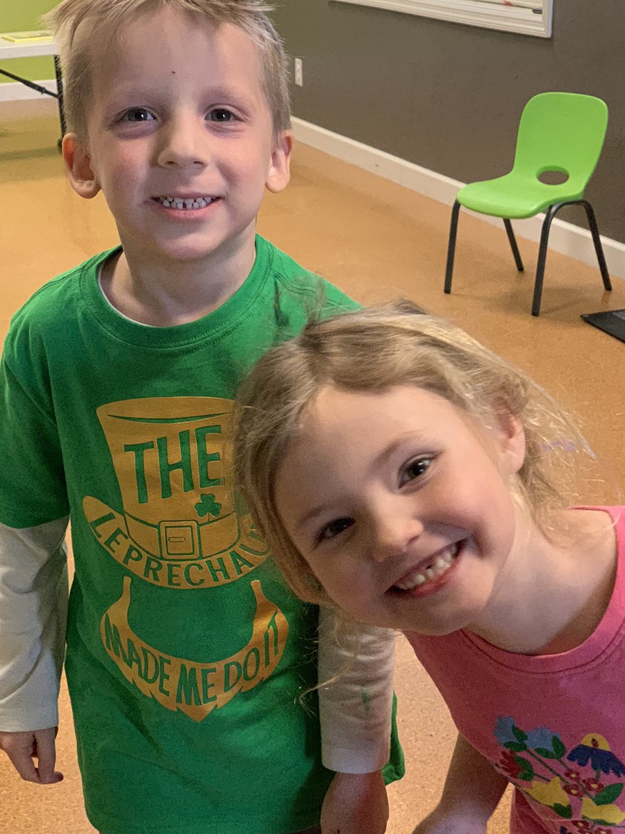lps_sel's tweet photo. Our Pre-Ks were the best today!   We talked about sportsmanship with our friend Howard https://t.co/5SgovlyByh.  And had free time socializing and reading with our puppet friends❤️ https://t.co/WyH3mR4Tli
