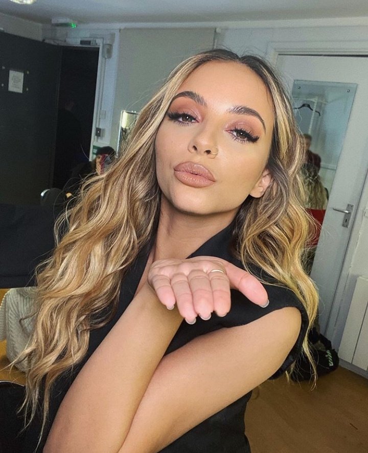 Day 17. Day 2 of quarantine. Jade is so pure for this world!!! (Sometimes... )  #JadeThirlwall  #LittleMix