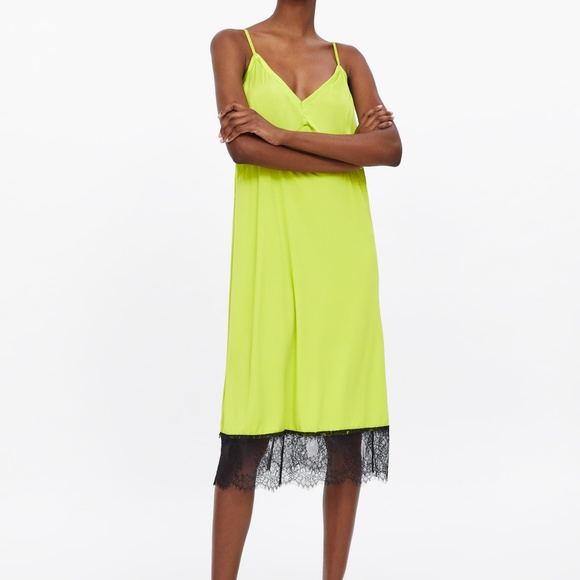 StyleEthos's tweet photo. So good I had to share! Check out all the items I'm loving on @Poshmarkapp from @killerkomlos #poshmark #fashion #style #shopmycloset #zara #jjill #loft: https://t.co/pWCNdIGIhh https://t.co/9AOAQSh4Iv