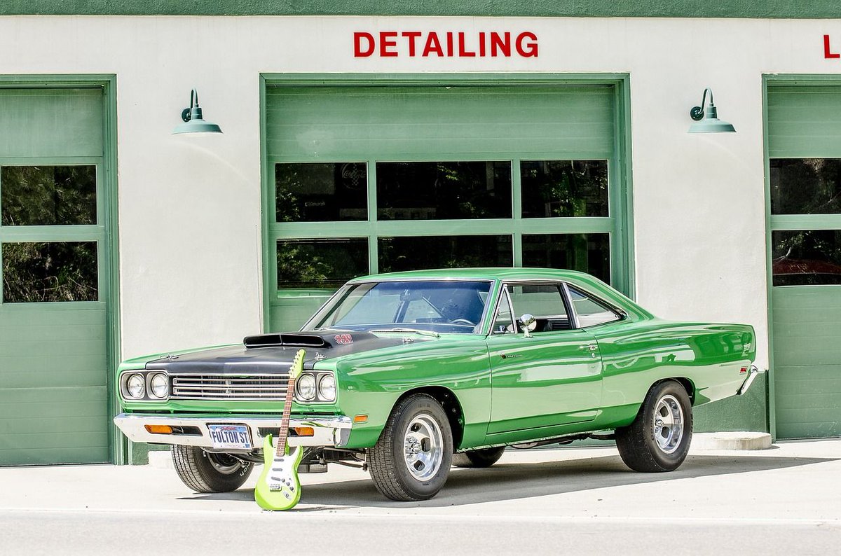 Happy #StPatricksDay🍀 from all of us at ClassicCarInterior.com

We think keeping that #ClassicCar parked in the garage today is the responsible choice

If you are celebrating tonight, please remember to drive safe and practice common-sense hygiene 💚