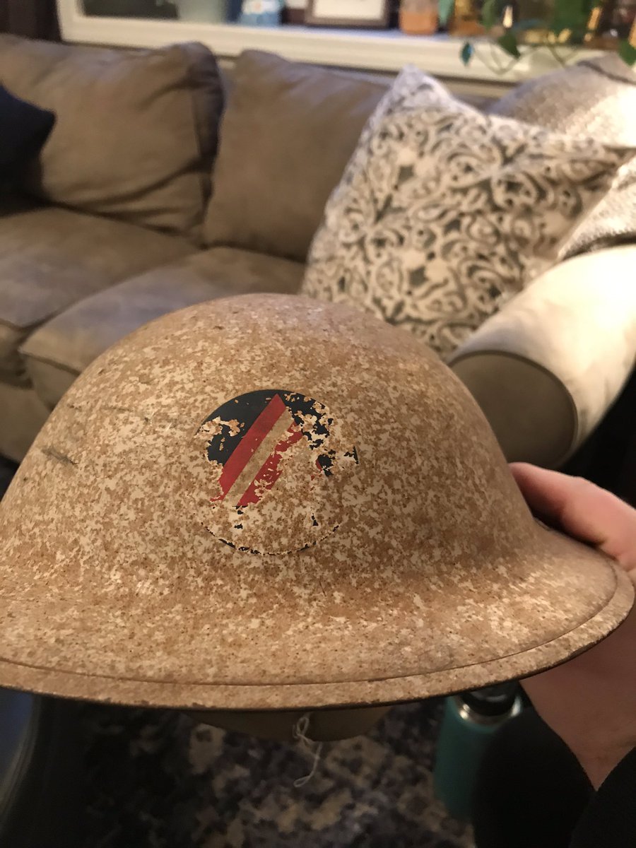 BrianSheehy's tweet image. A trip to Maine to do work at my cottage means a pit stop at an antique store #objectlesson @dpmrheeg