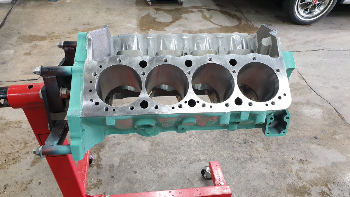 MaloofRacing's tweet photo. Building a 434ci Small Block Chevy Engine for a 1965 Buick Riviera
☘ HAPPY ST PATRICK'S DAY ☘
https://t.co/TRMdy5em65 
#StPatricksDay #engines #classiccars #enginebuilds #Cars https://t.co/WBaUczHgo0