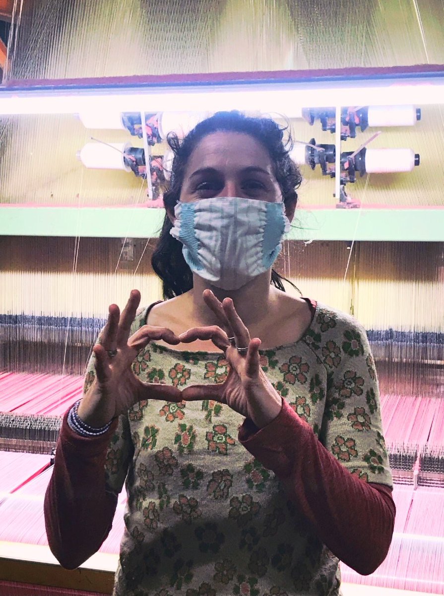 #Bonnenouvelle du jour (bis) : les Tissages de Charlieu (42) @LIndispensac (textile recyclé 100% Made in France) ont obtenu les autorisations officielles, converti leur atelier pour produire des masques lavables (50 à 100.000 / jour) puis mis patron et process en #opensource 🙏🔥