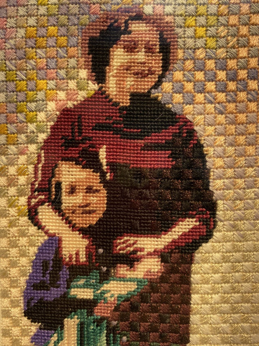 CullybackeyArt's tweet photo. Beautiful Textile Art exhibition @anborough showcasing the NI Embroidery Guild in Clotworthy Arts Centre #textileart #stitching #embroidery #artexhibition #groupshow #favouritepart 🎨 https://t.co/3oQyctMhBj