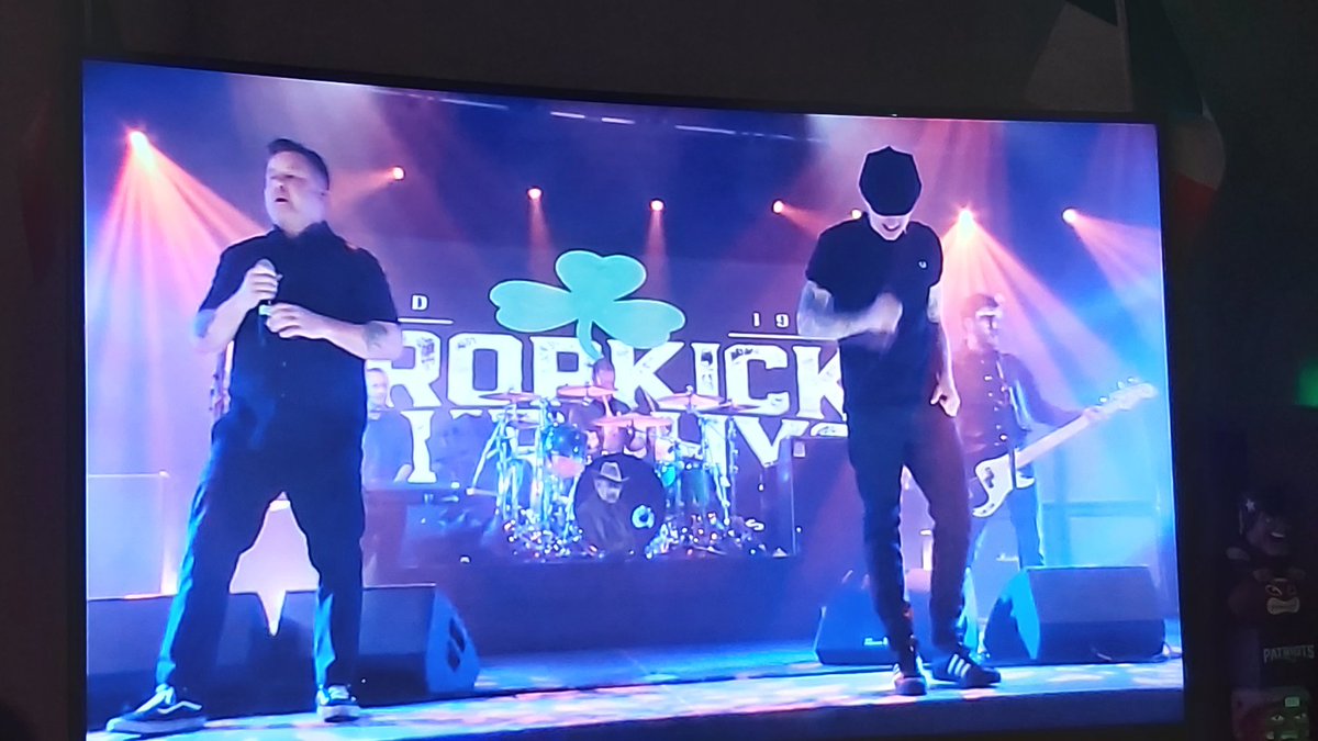 I finally get to see <a href="/DropkickMurphys/">Dropkick Murphys</a> play live on St. Patrick's day.  Lemonade out of lemons.  <a href="/neverfal_/">Al Barr</a> @KenDKM @McGreevysBoston