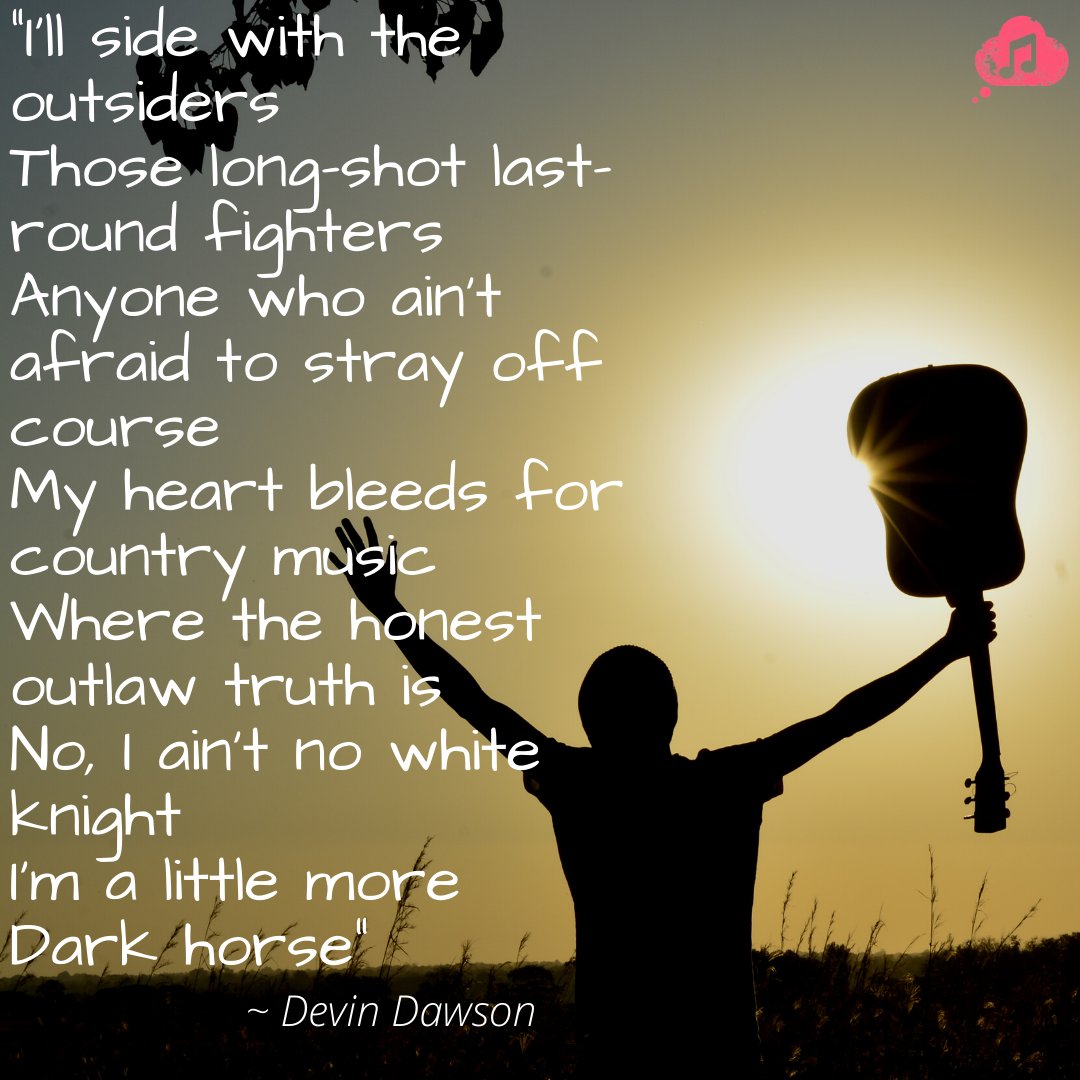 AimeeClarkCMMA's tweet photo. 🎵 in the midst of such crazy + uncertain times we need to think outside the box, adapt + evolve

be a 'dark horse' + set yourself apart.
tap into your innate creativity + use your skills to create ways to move forward.

@zdevin #countrymusic #musicmarketing #thinkoutsidethebox https://t.co/UxPBOc8H14