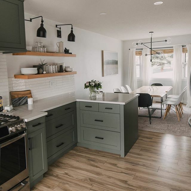 ColleenPastoor's tweet photo. Last week, before things got crazy I gave my house a good clean, bought myself flowers and put out a few spring decorations to photograph my spring home tour. This week I’m joining with so many amazing bloggers to share spring home tours so hopefully if … https://t.co/5Q3Aa8AN9x https://t.co/70GULShRht