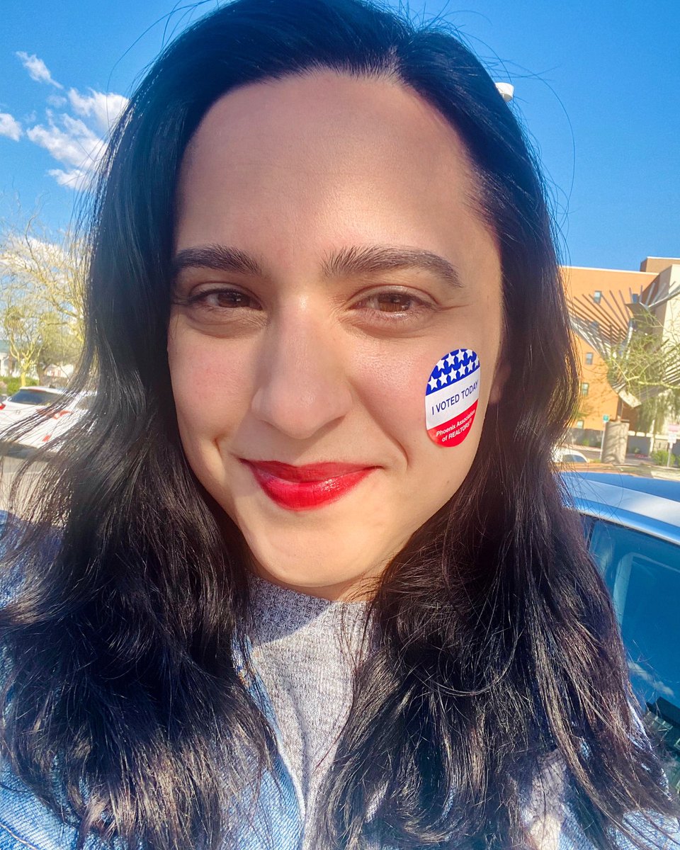 yassaminansari's tweet image. The #COVID19 outbreak has exposed our national healthcare system for exactly what it is: a joke.

That’s why today I left my house to proudly cast my ballot for @BernieSanders in the AZ #DemPrimaries.

Because healthcare is a human right, &amp;amp; we must pass #Medicare4All. 

#NotMeUs