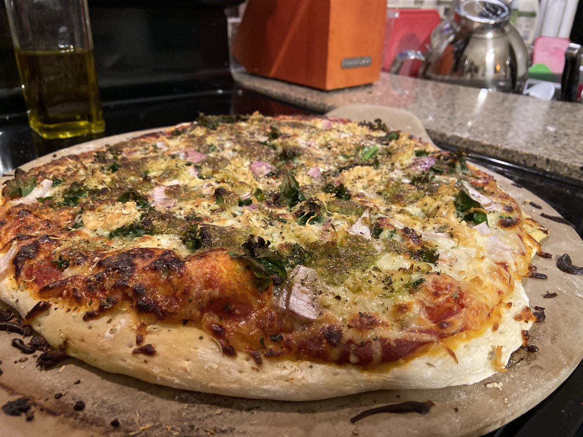 jasonbmoody's tweet photo. Before and after #moodykitchen #quarantinekitchen #COVID19 https://t.co/vP7yGRKBwB