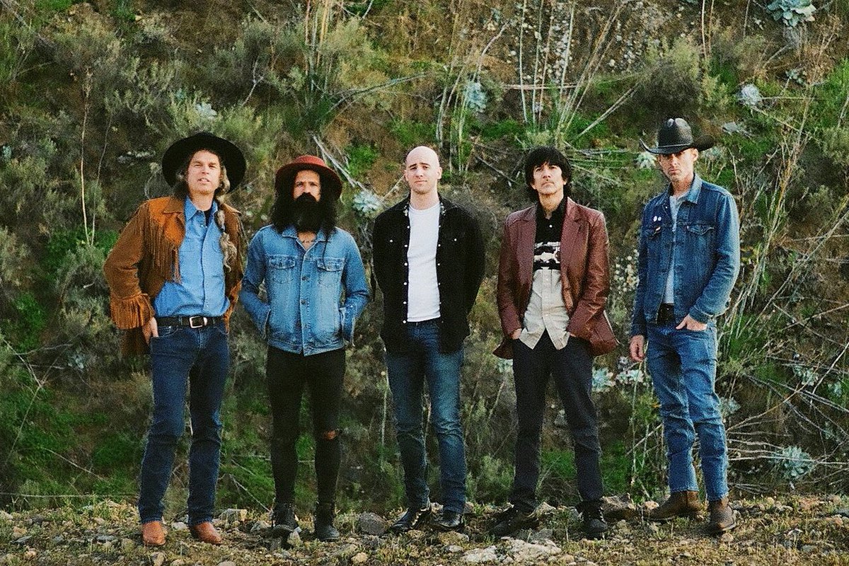 Hope all are doing well amidst the craziness!  We can't wait to get back out and play for you guys, in the meantime stay posted for a live Facebook / Instagram show coming soon!  #americana #stpattys #coronavirusblues