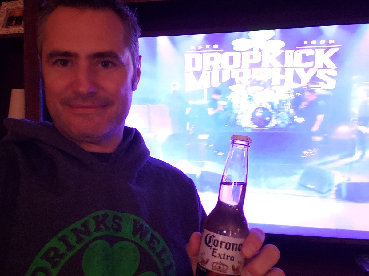 #dropkickmurphys loving the free live show! Thanks for making St. Patty's great in Boston....and Buffalo!