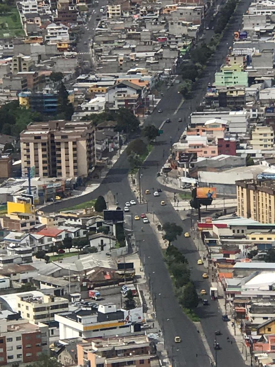 InformateUIO's tweet photo. Las medidas son duras, pero necesarias y por el bien de Quito, por tus hijos, por tu familia, por tu país. #MantenganLasMedidasUIO https://t.co/Vbzbji7gfJ