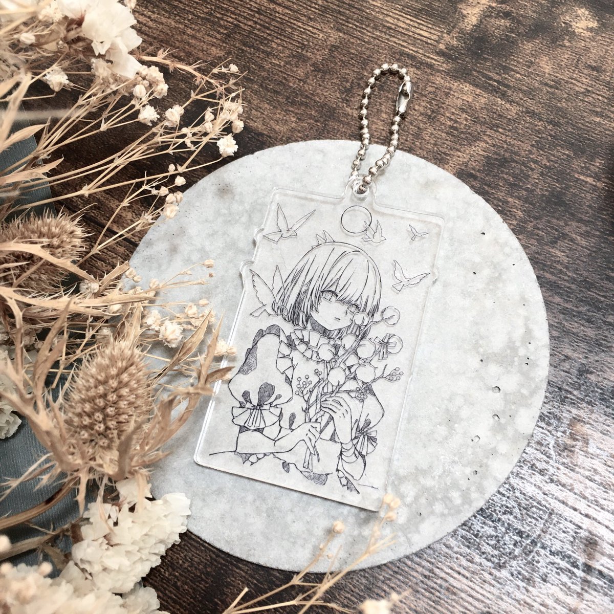 新作 Acrylickeychain
私を包んで / Line drawing ver 