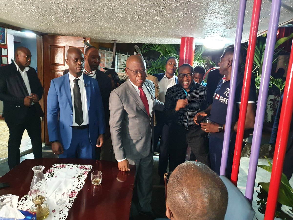 Gratuit Images Gazette Haiti On Twitter Soiree Hommage A Tom Male Le Pm actualisé par