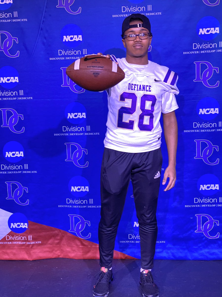 110% Committed🟣🟡<a href="/coach_shank05/">Christopher Shank</a> @DCFBJackets <a href="/MannyMatsakis/">Manny Matsakis</a>