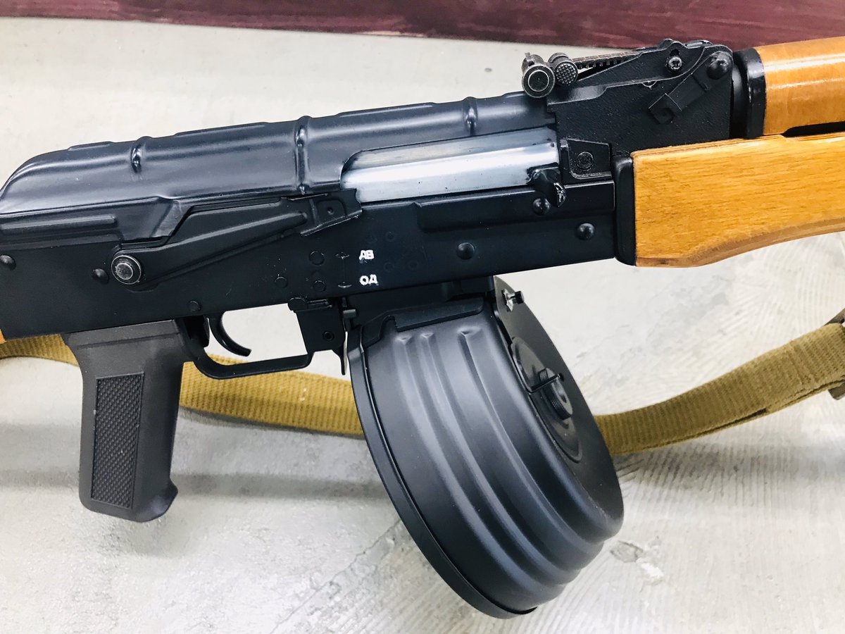 モケイ パドック AK ドラムマガジン-