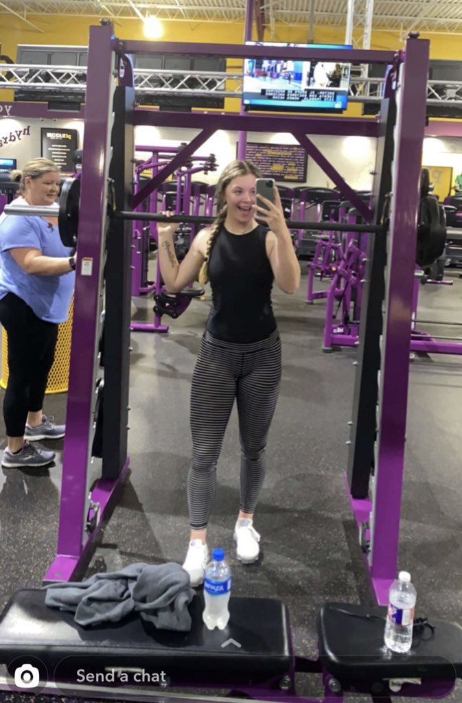 samdeat's tweet photo. Enjoying my new gym partner. #Lululemon #thatbootythough https://t.co/xTLBnTq58n