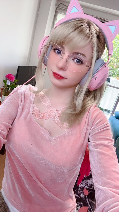 Twitterのコスプレ画像16