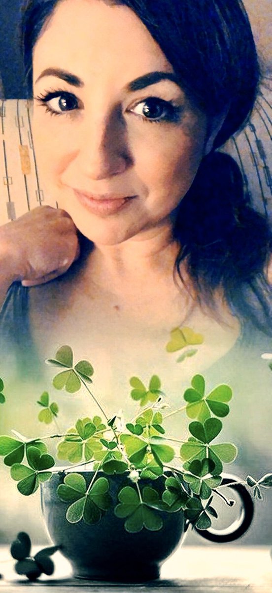 Better late than never... Happy #StPatricksDay!! ☘️☘️☘️☘️☘️☘️☘️☘️☘️☘️☘️☘️☘️☘️☘️☘️☘️☘️☘️☘️
#selfie #StPatricksDay2020