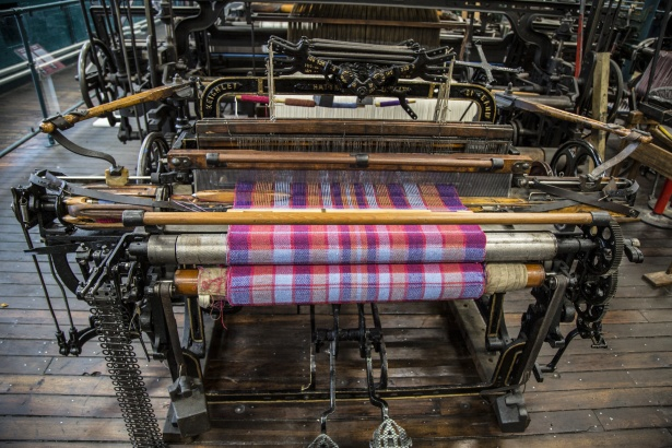 Текстильная. Ткацкое текстильное оборудование: а-01.6. Ткацкий станок. Текстильная промышленность. Текстильное производство.