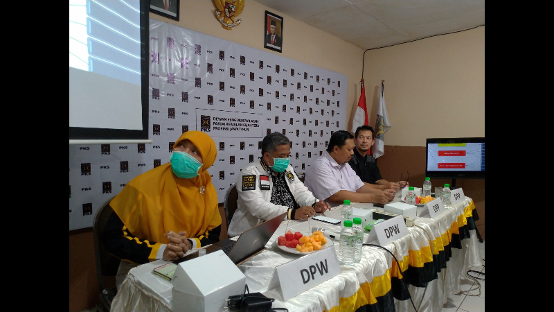 PKS Jatim Instruksikan Kader, Dewan, dan Pengurus Patuhi Protokol Corona dlvr.it/RS5NVt