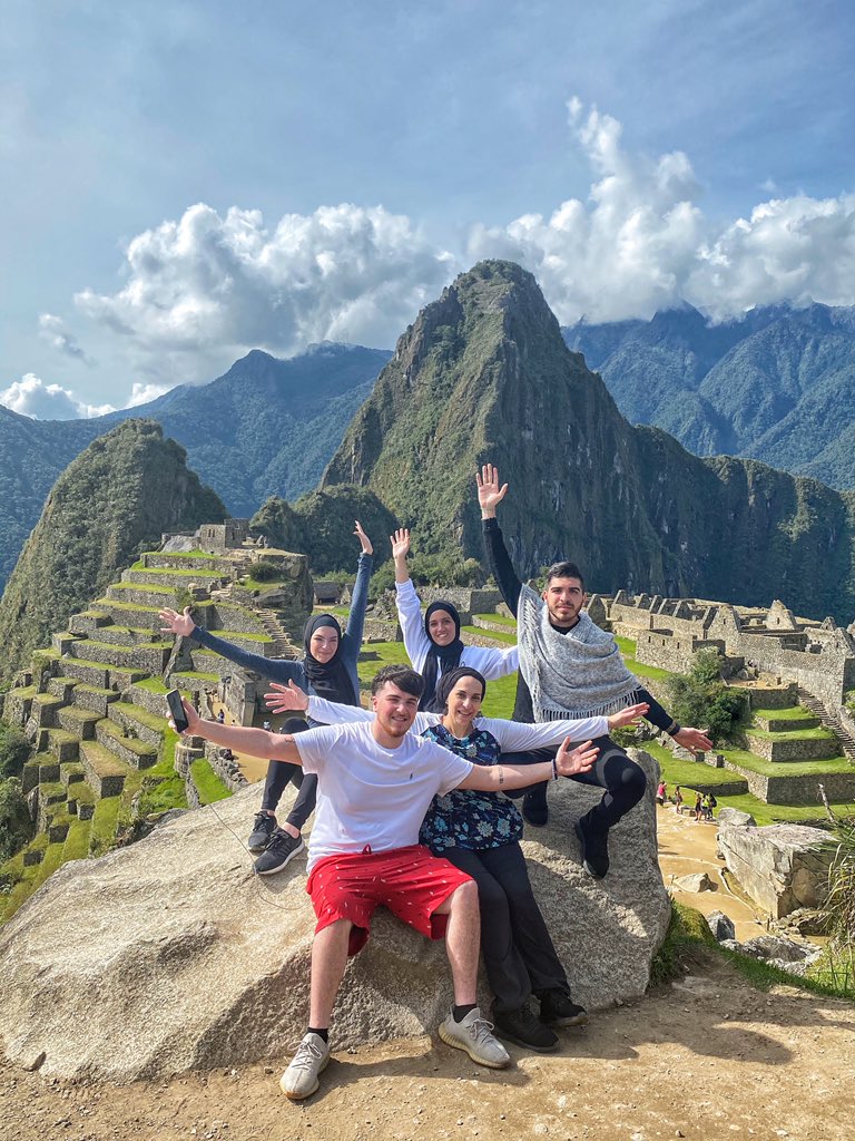 moe_ali_taha's tweet photo. 🔴 Please retweet; my family and I are stuck in Peru with ABSOLUTELY NO RESPONSE from the US embassy, we are stranded in a foreign country with limited resources and we need to get back home. @realDonaldTrump @TravelGov @cnn  #StuckInPeru https://t.co/L9k5gyIyAI