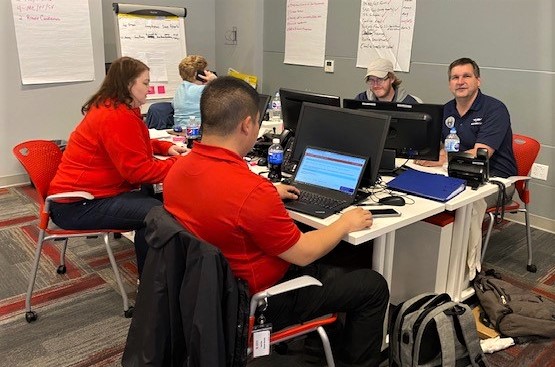 CAWG_CAP's tweet photo. CAWG is hard at work at the #redcrossla Emergency Operations Center. Maj Bob Obreiter can be seen in the photo. CAWG helping the Red Cross provided meals to LAUSD students. #gocivilairpatrol #CAWG #COVID19 https://t.co/llKl9sKVi4