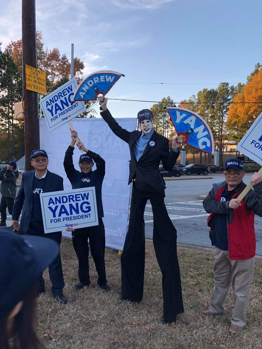 It's kind of weird that I will be known in the Yang Gang community as 'That Yang Gang Stiltwalker'
I think in 2024 I will increase the height by 2ft. What do you say #YangGang?