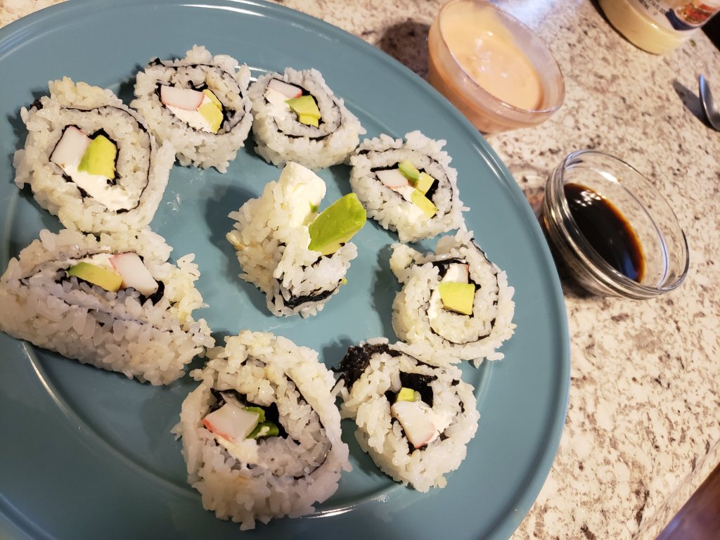 BossMomLifeBlog's tweet image. How To: Make Your Own California Roll Sushi momlifeblog.org/2020/03/18/how…