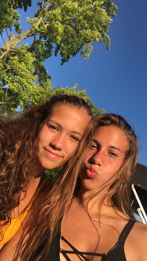 happy birthday best friend ❤️ i love u, have the best day 🥳<a href="/GiacolettiChloe/">Chloe Giacoletti</a>