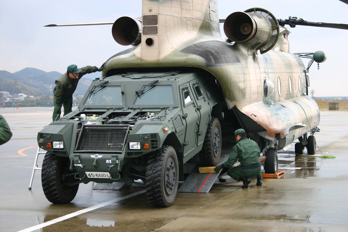 Re: [情報] 陸上自衛隊正在測試4X4輪型甲車