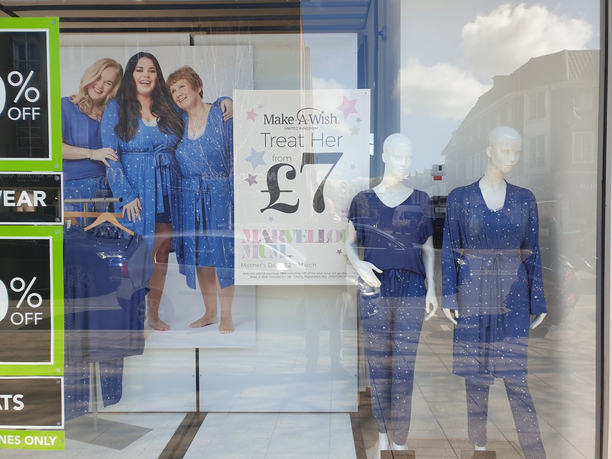 StartLicensing's tweet photo. #retailer @peacocks supporting @MakeAWishUK #charity with specially #designed #apparel range for #MothersDay in conjunction with @ScarlettMoffatt
Good iniative.
#causerelated #marketing #licensing https://t.co/pAdT3orTl2